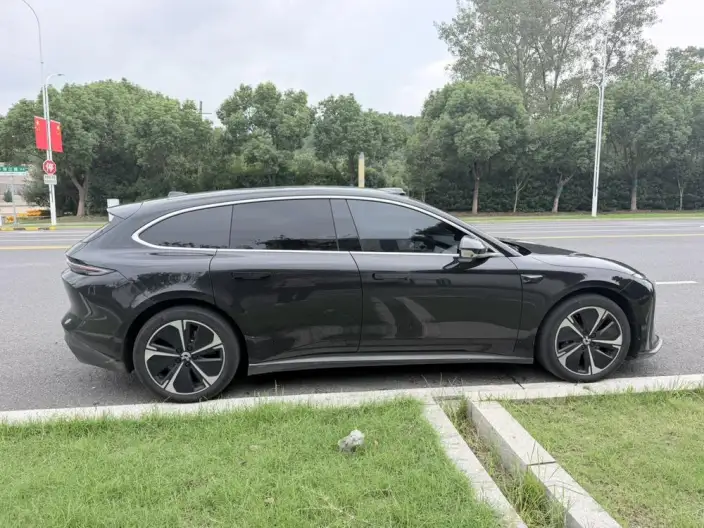 NIO ET5T 2024 Model 75kWh – фото 7