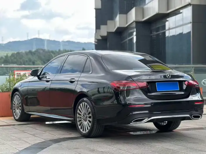Mercedes-Benz E-Class 2022 Model E 300 L Luxury Model sedan – фото 4