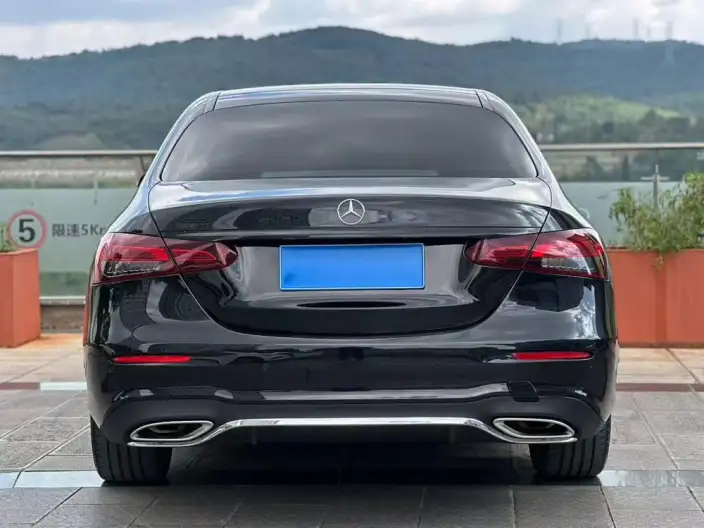 Mercedes-Benz E-Class 2022 Model E 300 L Luxury Model sedan – фото 5