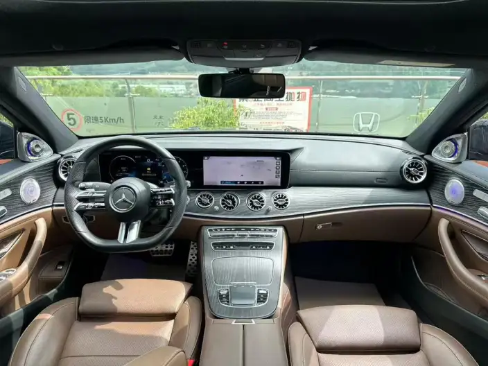 Mercedes-Benz E-Class 2022 Model E 300 L Luxury Model sedan – фото 7