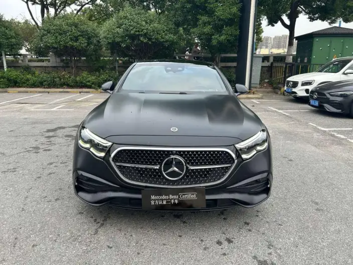 Mercedes-Benz E-Class Imported 2025 Model E 300 Luxury Model Sports Edition – фото 2