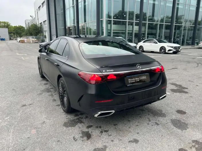 Mercedes-Benz E-Class Imported 2025 Model E 300 Luxury Model Sports Edition – фото 4