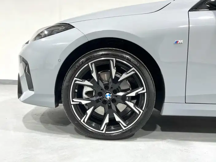 BMW 2 Series 2025 Model 225L M Sports Set – фото 7