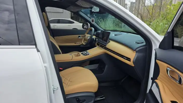 Galaxy Starship 7 EM-i 2025 Model 120KM Tiggo + Edition – фото 9