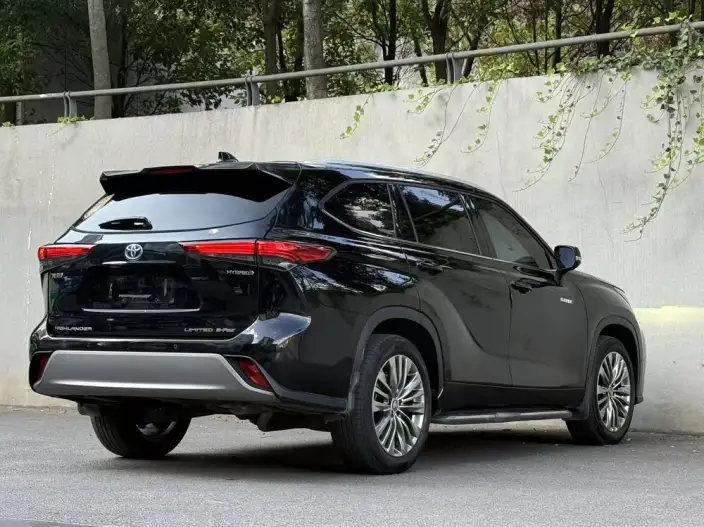 Toyota Highlander 2022 Model Hybrid 2.5L 4WD Supreme Edition 7 seat – фото 6