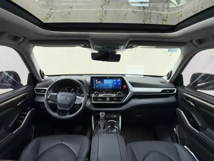 Toyota Highlander 2022 Model Hybrid 2.5L 4WD Supreme Edition 7 seat – фото 7