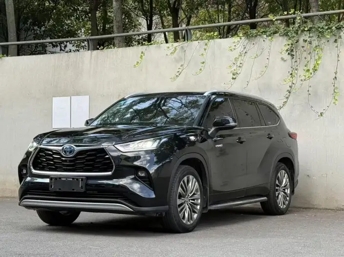 Toyota Highlander 2022 Model Hybrid 2.5L 4WD Supreme Edition 7 seat – фото 10