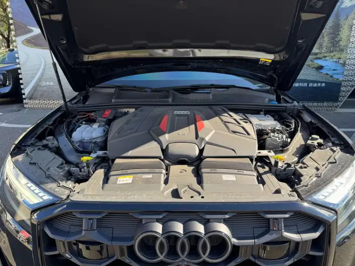 AUDI SQ7 2024 Model 4.0 TFSI – фото 6