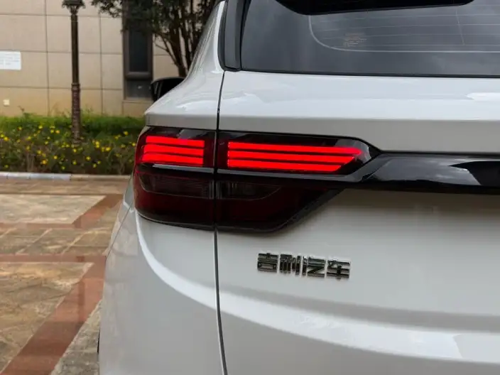 Geely Binyue 2025 Model 1.5L CVT Super MAX – фото 10