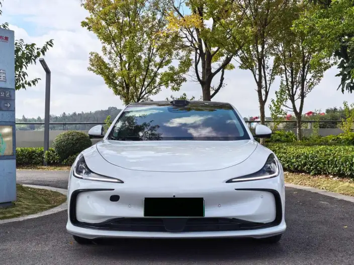 IM L6 2024 Model Max Standard Edition 75kWh – фото 2