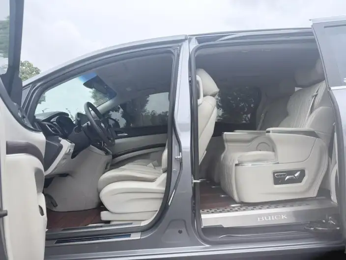 Buick GL8 2022 Model Business class 652T Comfort Model – фото 10