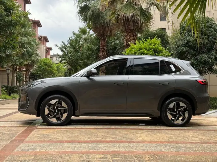 Geely Galaxy E5 2026 Model 610km Tiggo + Edition – фото 4