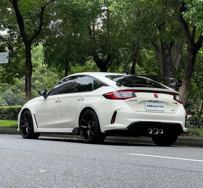 Honda Civic Imported 2023 Model 420TURBO TYPE R – фото 5