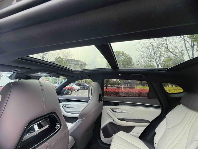 BYD Song Plus DM 2025 DM-i 112km Premium – фото 17