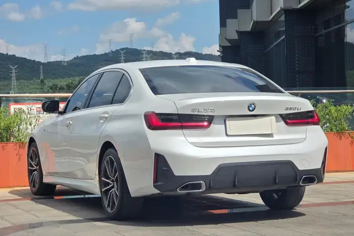 BMW 3 Series 2023 Model 320Li M Sports Set – фото 4