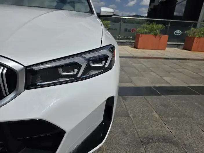 BMW 3 Series 2023 Model 320Li M Sports Set – фото 8