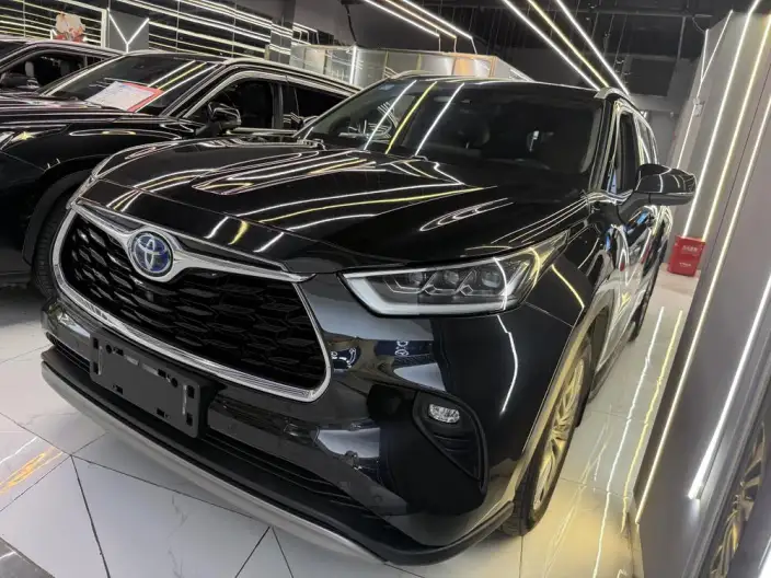 Toyota Highlander 2022 Model Hybrid 2.5L 4WD Premium Edition 7 seat – фото 10