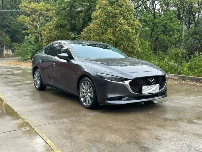 Mazda3 Axela 2023 Model 2.0L Automatic Zhi Engine Edition – фото 3