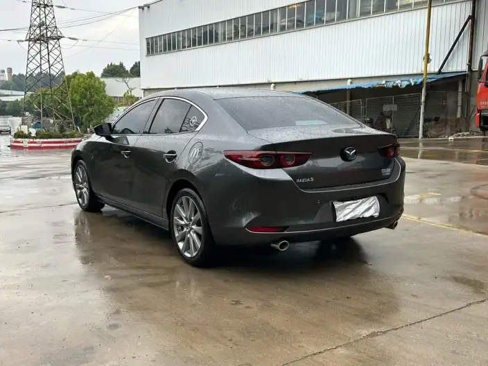 Mazda3 Axela 2023 Model 2.0L Automatic Zhi Engine Edition – фото 4