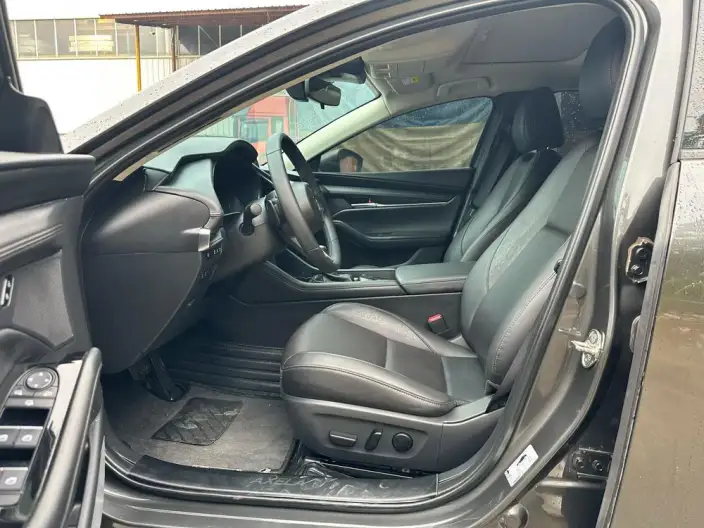 Mazda3 Axela 2023 Model 2.0L Automatic Zhi Engine Edition – фото 8