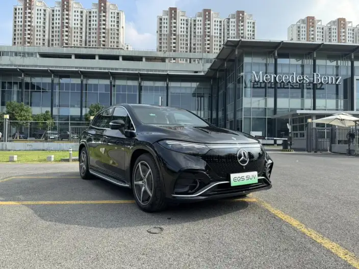 Mercedes-Benz EQS SUV 2025 Model EQS 500 4MATIC – фото 3