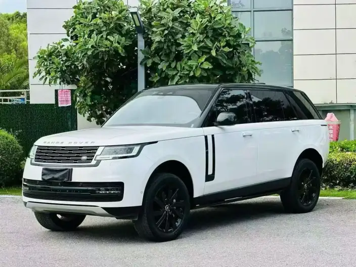 Range Rover 2023 Model 3.0 L6 400PS Shengshi Extended Edition – фото 1
