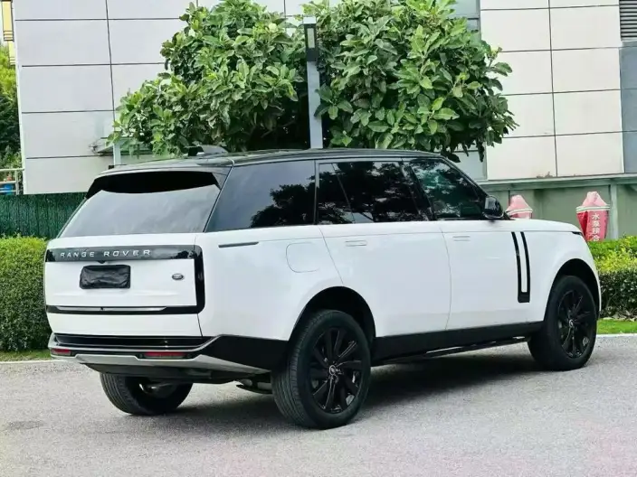 Range Rover 2023 Model 3.0 L6 400PS Shengshi Extended Edition – фото 6