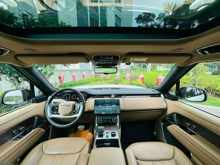 Range Rover 2023 Model 3.0 L6 400PS Shengshi Extended Edition – фото 7