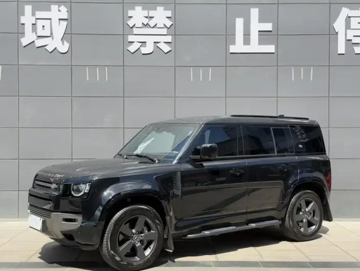 Land Rover Defender 2024 Model 110 3.0T P400 XS – фото 1