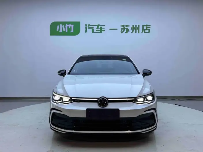 Volkswagen Golf 2023 Model 280TSI DSG R-Line Lite – фото 2