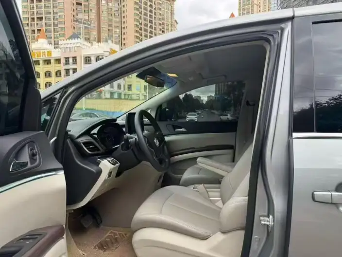 Buick GL8 2023 Model Business class 2.0T Comfort Model – фото 8