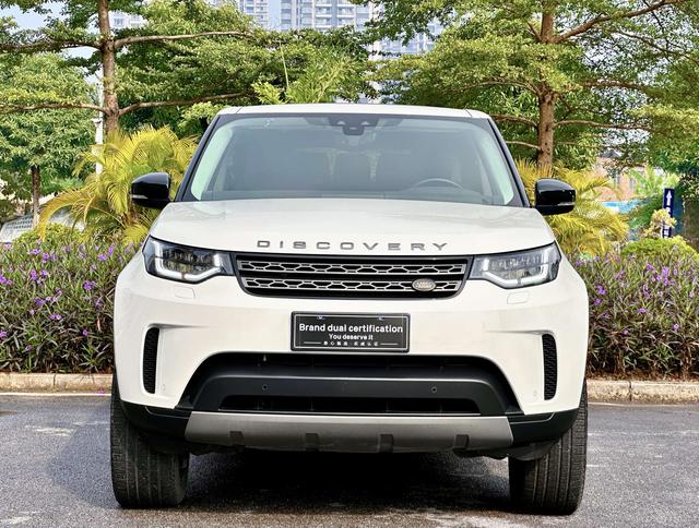 Land Rover Discovery Модель 2019 года 3.0 V6 SE – фото 2