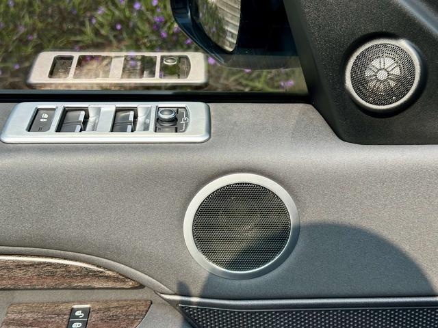 Land Rover Discovery Модель 2019 года 3.0 V6 SE – фото 20