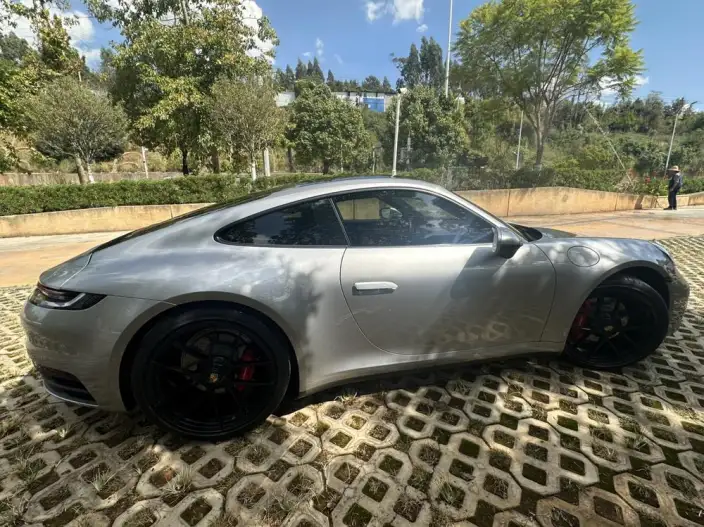 PORSCHE 911 2020 Model Carrera 3.0T – фото 8