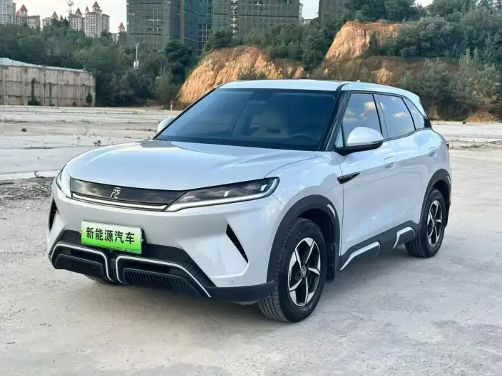 Yuan UP 2024 Model 401KM Leading Model – фото 1
