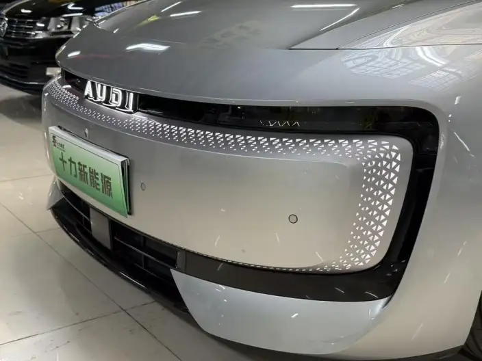 AUDI E5 Sportback 2026 Model Flagship quattro Model – фото 9