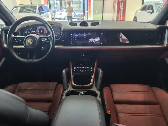 Cayenne 2025 Model Cayenne 3.0T – фото 10