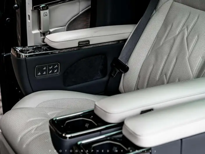 ZEEKR 009 2024 Model VI seat Executive Edition 4WD 108kWh – фото 9