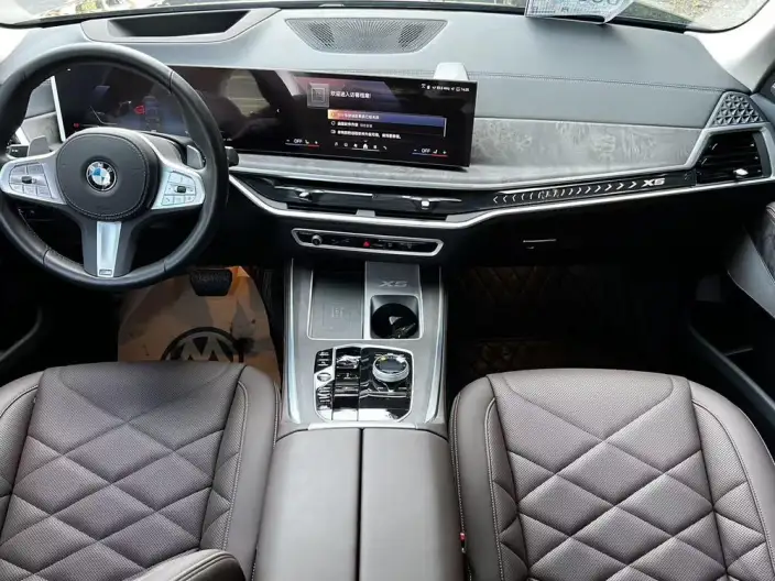 BMW X5 2025 Model xDrive30Li Exclusive Model M Sports Night Set – фото 7