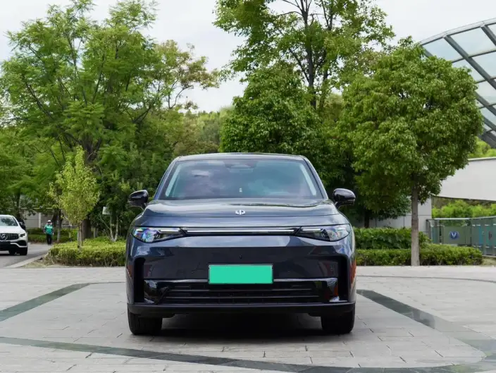 Leapmotor C10 2024 Model EV Edition 530 Smart Edition – фото 2