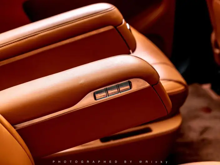 Aito M9 2024 Model Extended Range Max VI seat Edition – фото 4