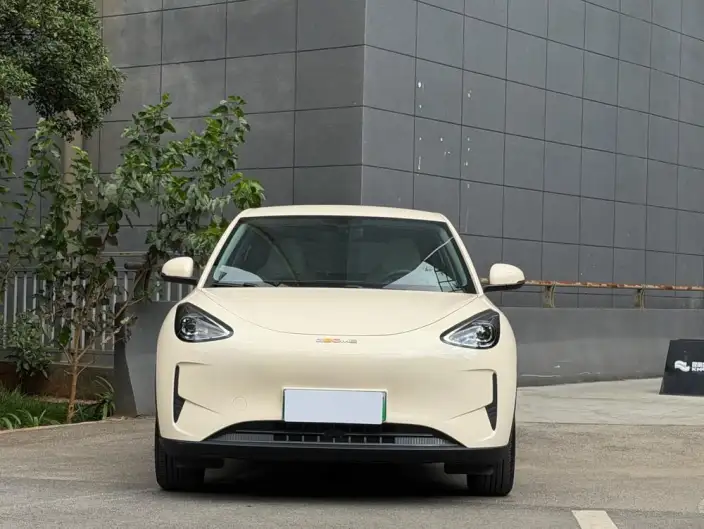 Geely Galaxy StarWish 2025 Model 310km Youth Edition – фото 2