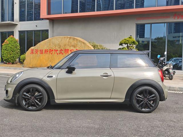 MINI Модель 2018 года 1.5T COOPER Racer – фото 12
