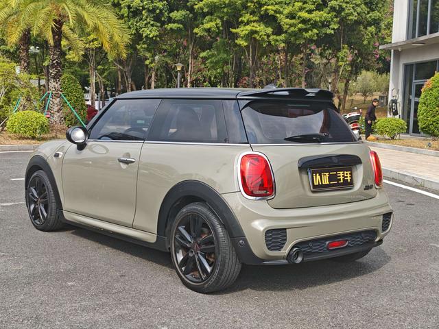MINI Модель 2018 года 1.5T COOPER Racer – фото 15