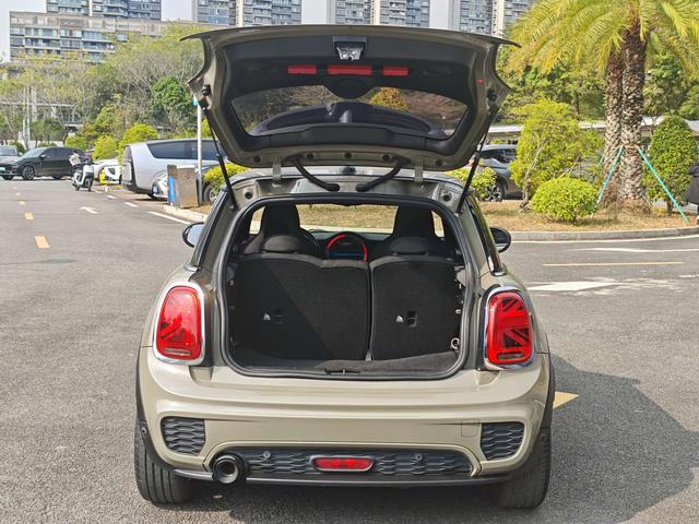 MINI Модель 2018 года 1.5T COOPER Racer – фото 16