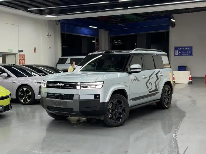 Titan 7 PHEV 2025 Model 190KM 4WD Ultra Edition – фото 1