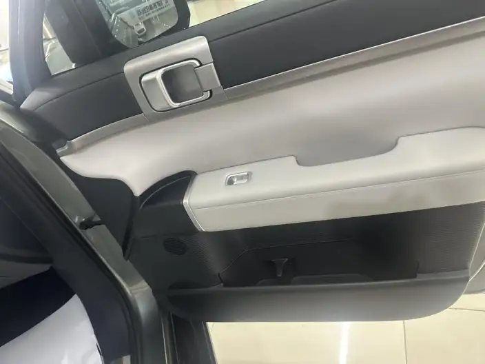 Titan 7 PHEV 2025 Model 190KM 4WD Ultra Edition – фото 5