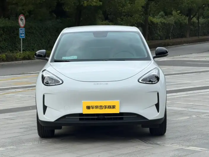 Geely Galaxy StarWish 2026 Model 310km Youth Edition – фото 2