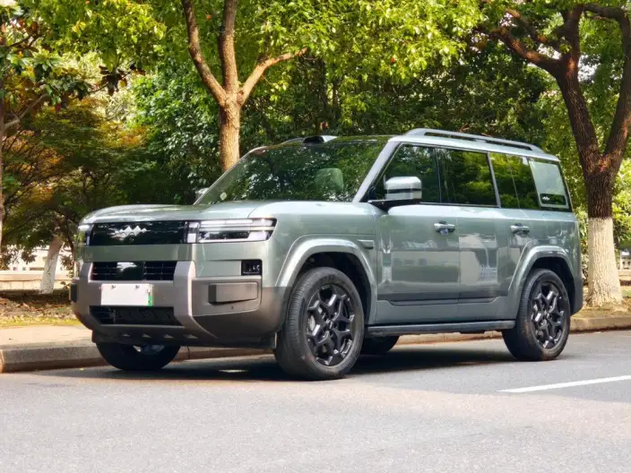 Titan 7 PHEV 2025 Model 190KM 4WD Ultra Edition – фото 1