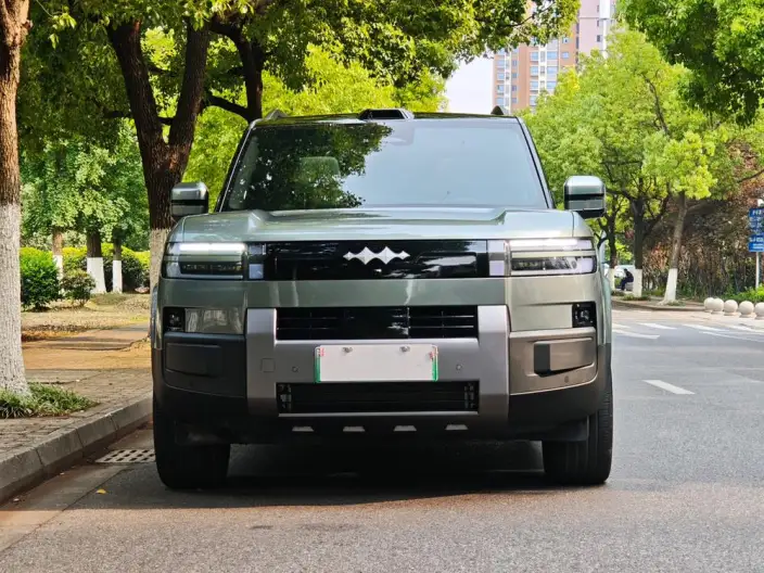Titan 7 PHEV 2025 Model 190KM 4WD Ultra Edition – фото 2